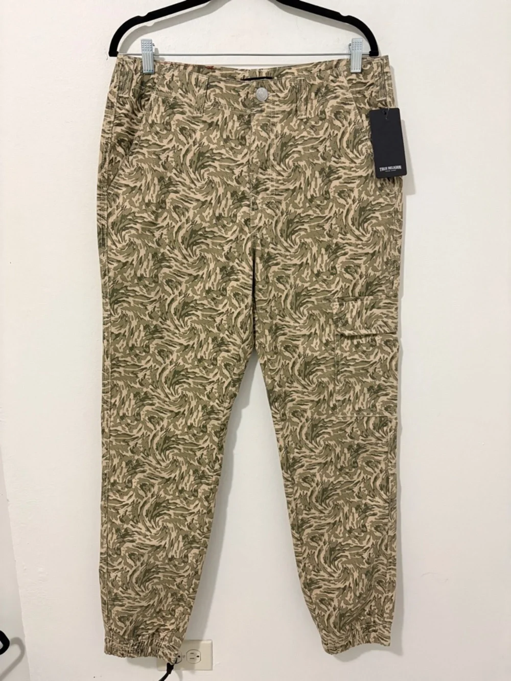 NWT True Religion Jogger Camo Cargo Jogger Pants Abstract Camo Men's Medium